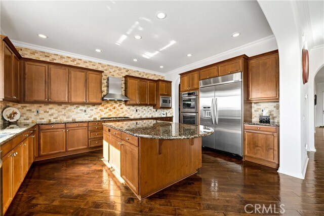 Building Photo - 16423 Village Meadow Dr