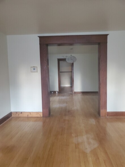 Building Photo - 11365 S Edbrooke Ave