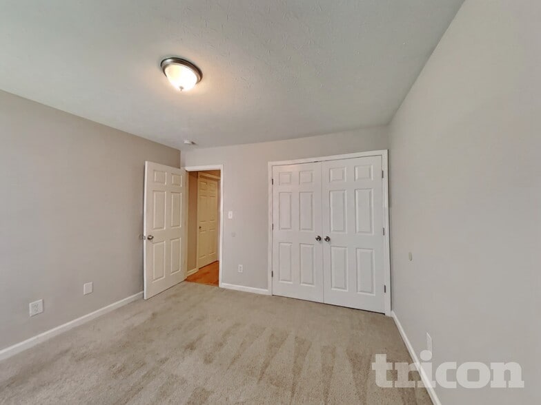 Building Photo - 138 Putter Point Dr