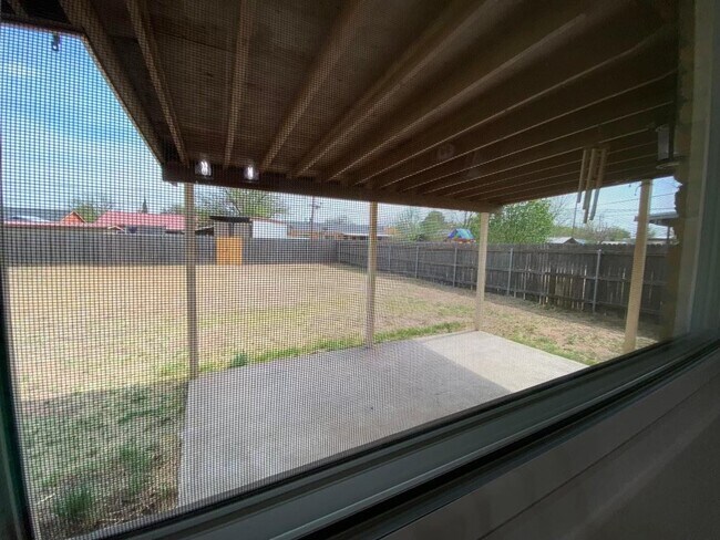 Building Photo - 4311 Princeton Ave