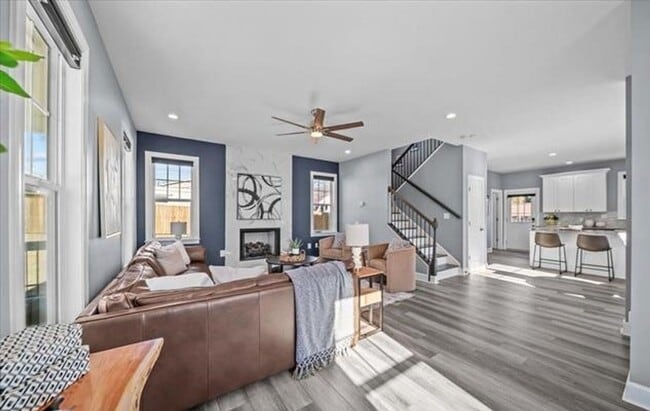 Building Photo - 3BR, 2.5BA Home in Desirable Augusta Road ...