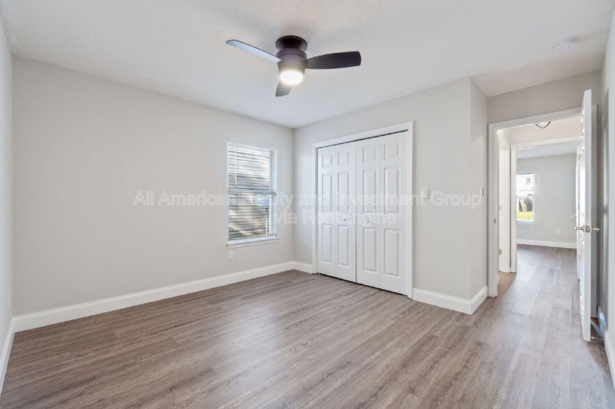 Building Photo - 444 Bridgewater Ct