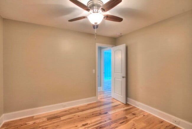 Building Photo - 3005 Daufaskie Rd