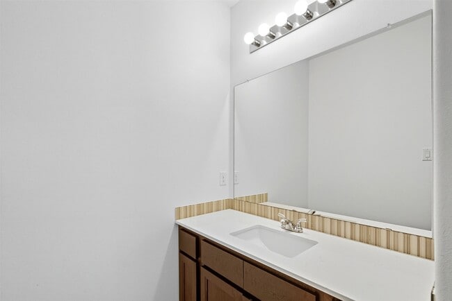 Building Photo - 15842 Formaston Forest Dr