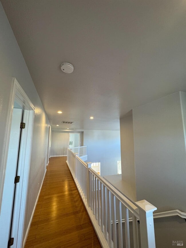 Building Photo - 3330 Harbor Moon Ct