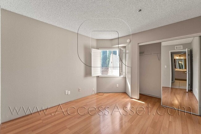 Building Photo - Fullerton Condo Near CSUF + Easy Freeway Access