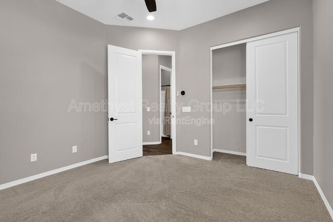 Building Photo - 5116 N 185th Ave