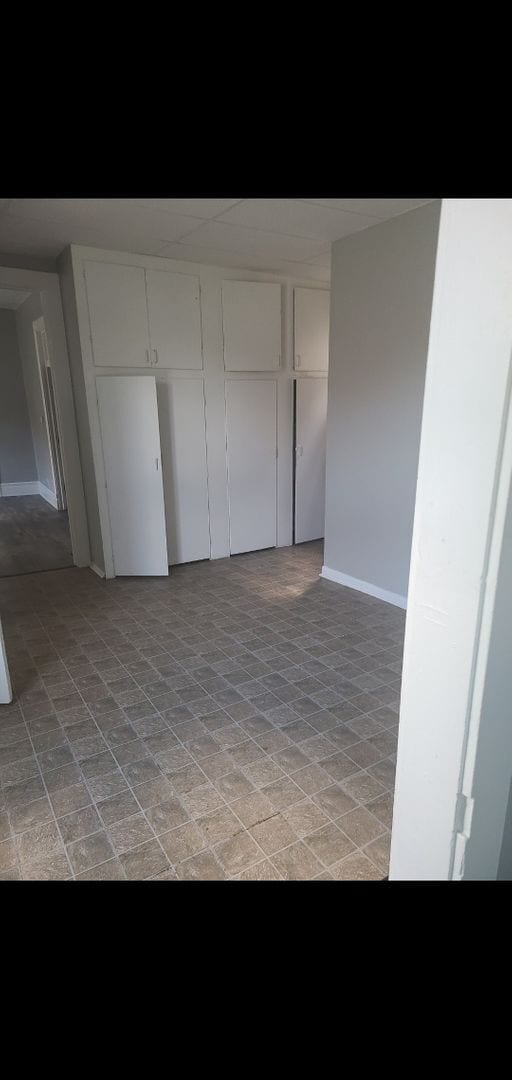 Building Photo - 4 Bed, 2 Bath/Remodled