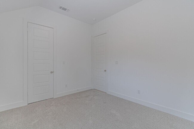 Building Photo - 1408 Plum Tree Way