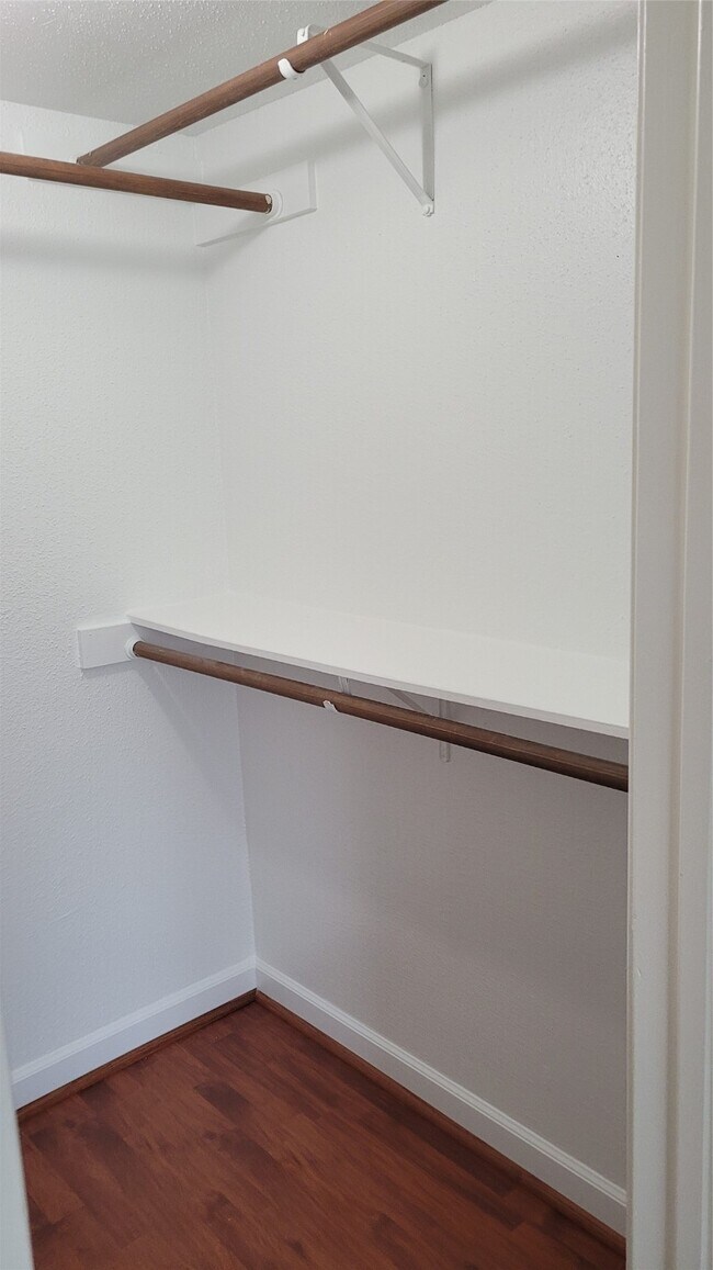 Building Photo - 14777 Wunderlich Dr