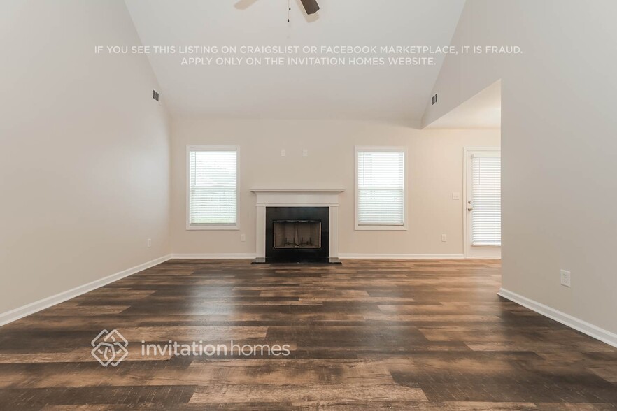 Building Photo - 214 Depot Ln