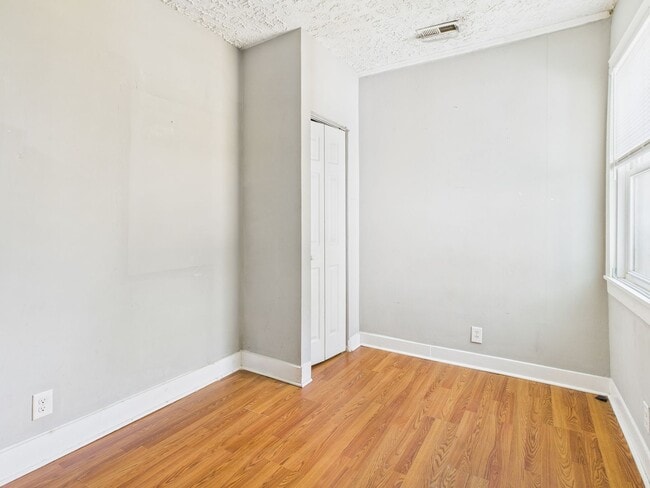 Building Photo - 3205 Hull Street Rd