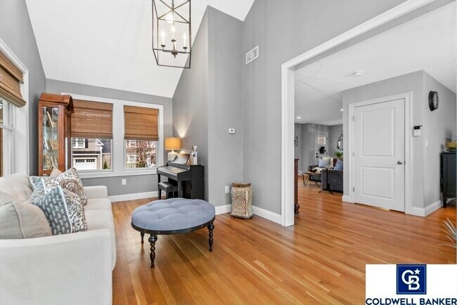 Building Photo - 6 Risley Rd