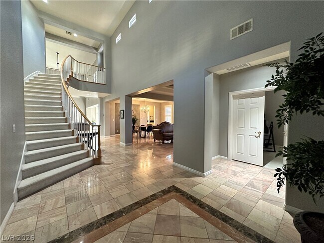 Building Photo - 1211 Martini Dr