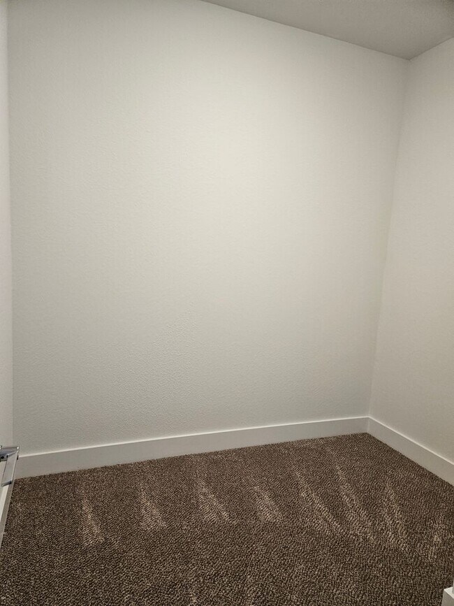 Building Photo - Modern 3/2.5 Condo in Northeast Austin | Built 2023 | Near Samsung & Parmer Lane