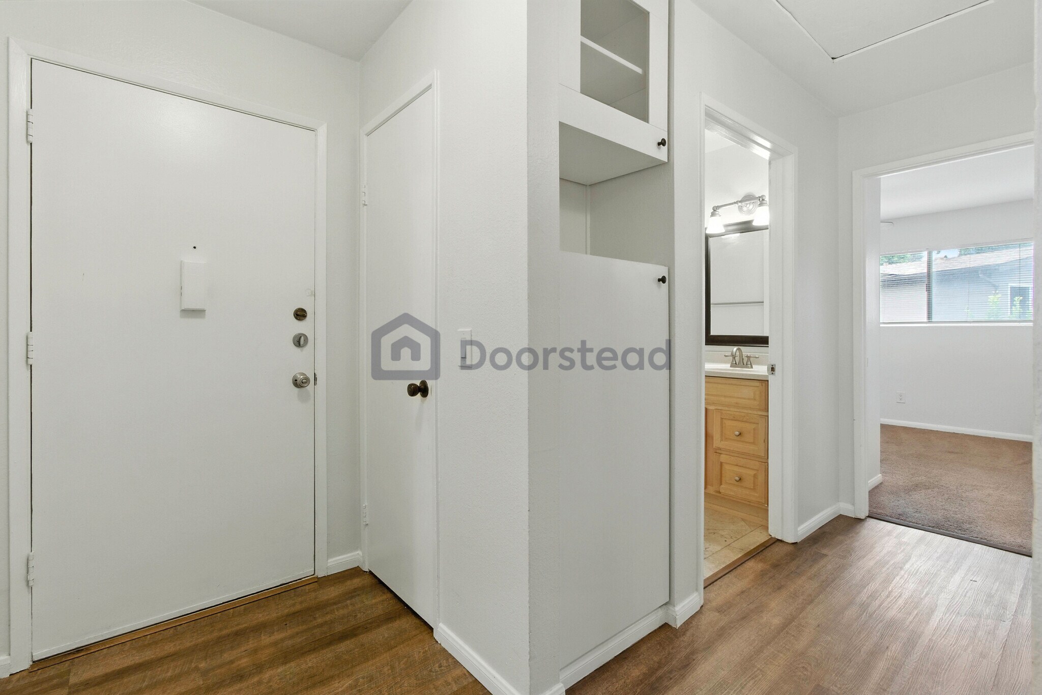 Building Photo - 9175 Campina Dr