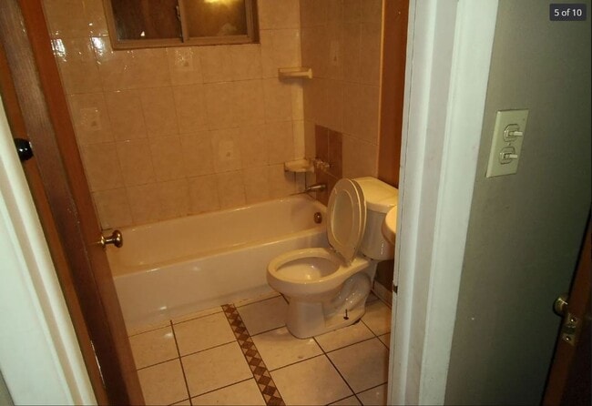Building Photo - 4 Bedroom Denver home for rent