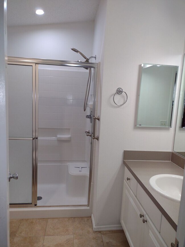 Building Photo - Cute villa in The Villages