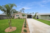 Building Photo - 5824 Wildwood Ave