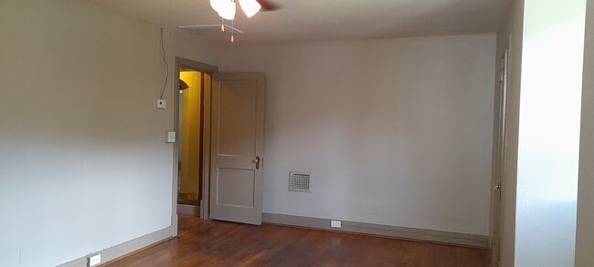 Building Photo - 4918 Tennessee Ave