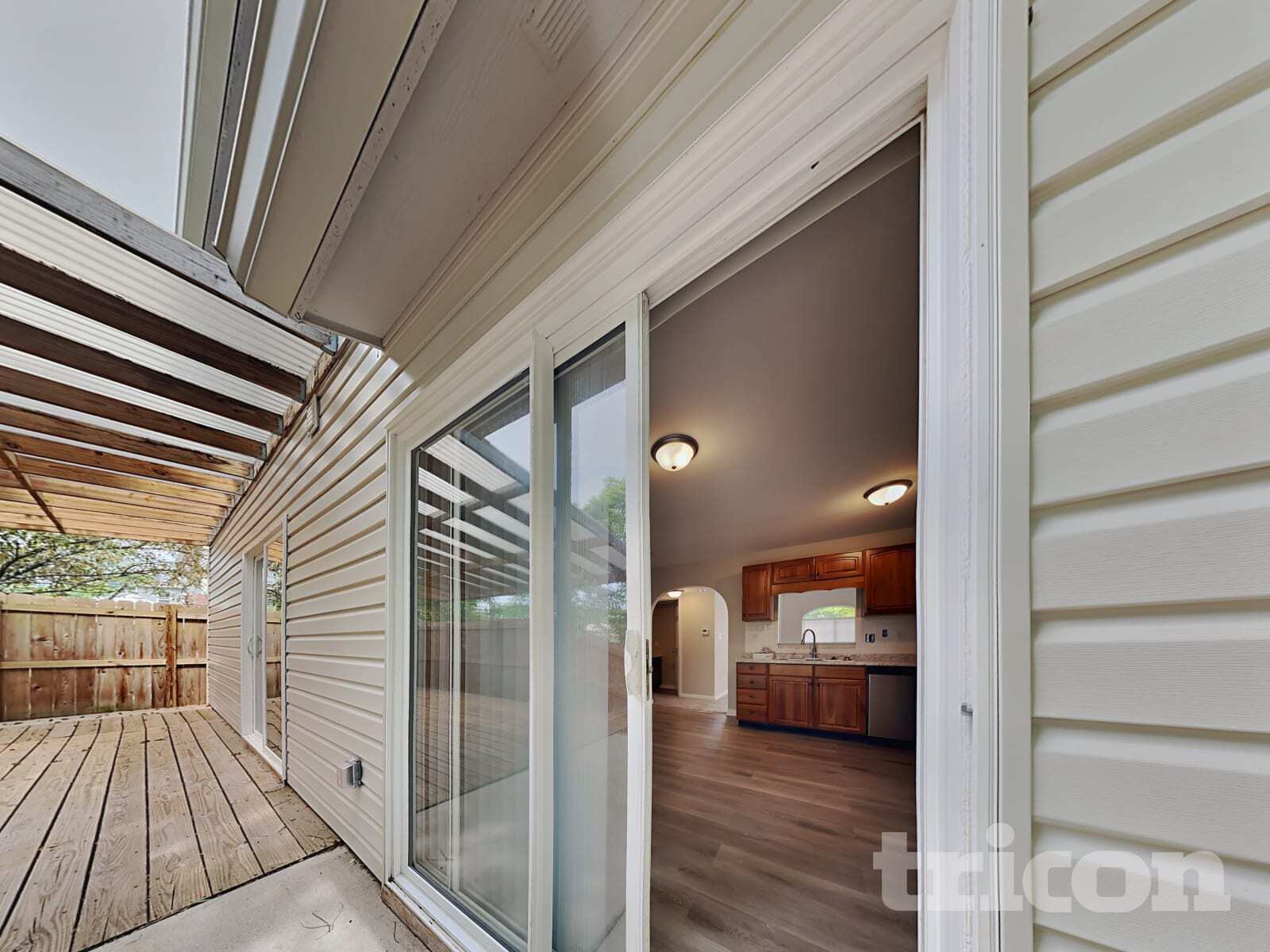 Building Photo - 1167 Fiesta Dr