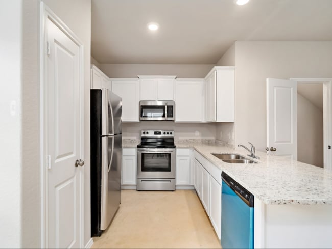 Building Photo - 7927 Dial Ike Dr