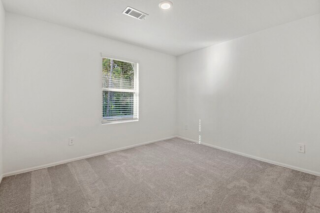 Building Photo - 17194 Quaking Aspen Ln