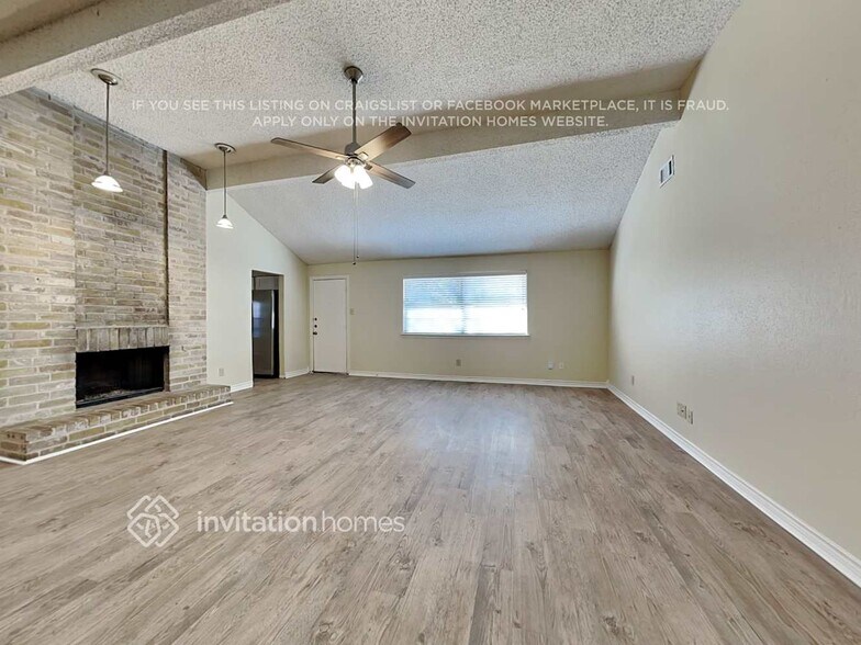 Building Photo - 5418 Mossgrey Ln