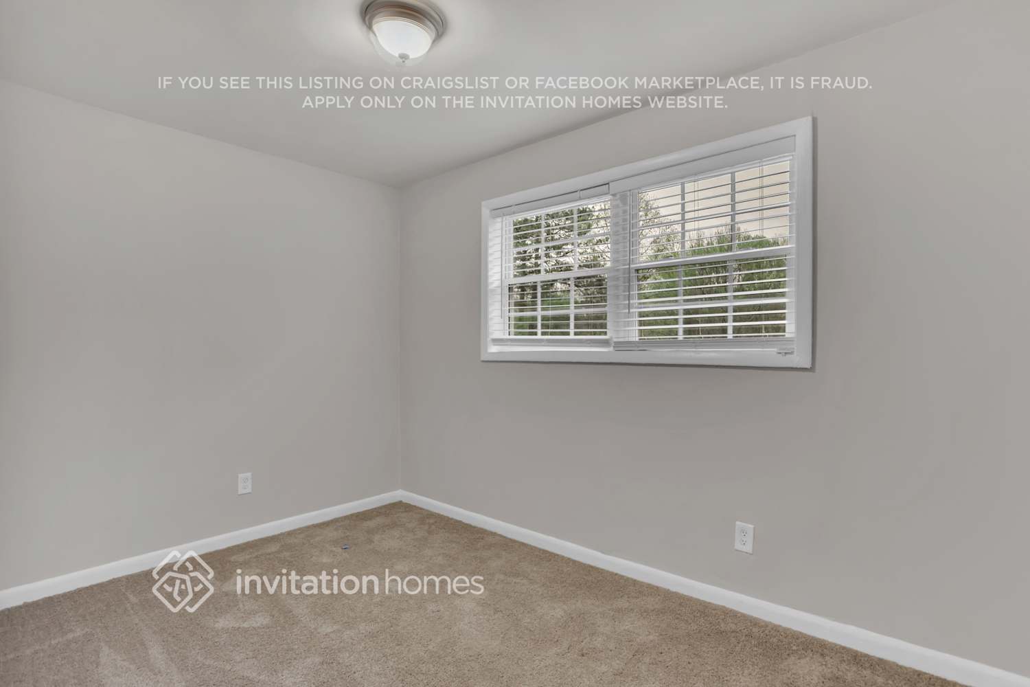 Building Photo - 2182 Chestnut Log Loop