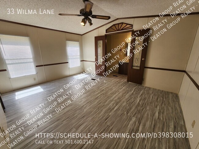 Building Photo - 33 Wilma Ln