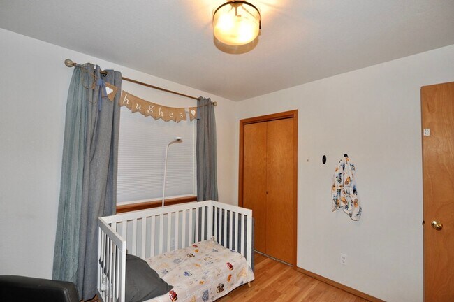 Building Photo - Hayden Rancher with RV parking