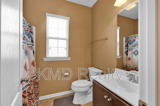 Building Photo - 9312 Ardrey Woods Dr