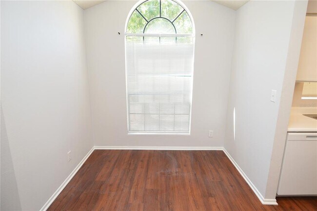 Building Photo - 8630 Mallard Reserve Dr