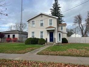 Building Photo - 62 E Main St