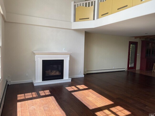Building Photo - 124 Montego Key