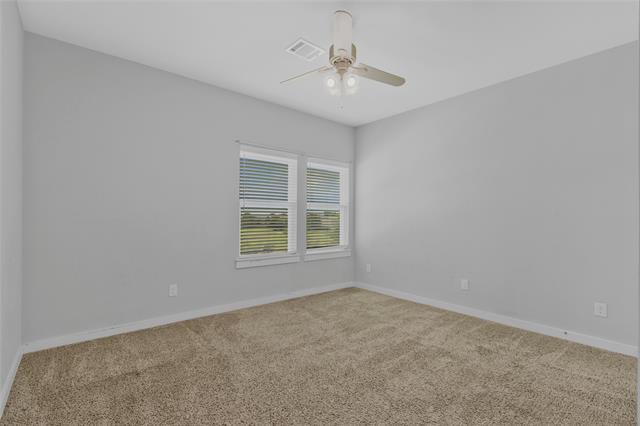 Building Photo - 5979 Rivendell Dr