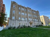 Building Photo - 2374 Euclid Heights Blvd