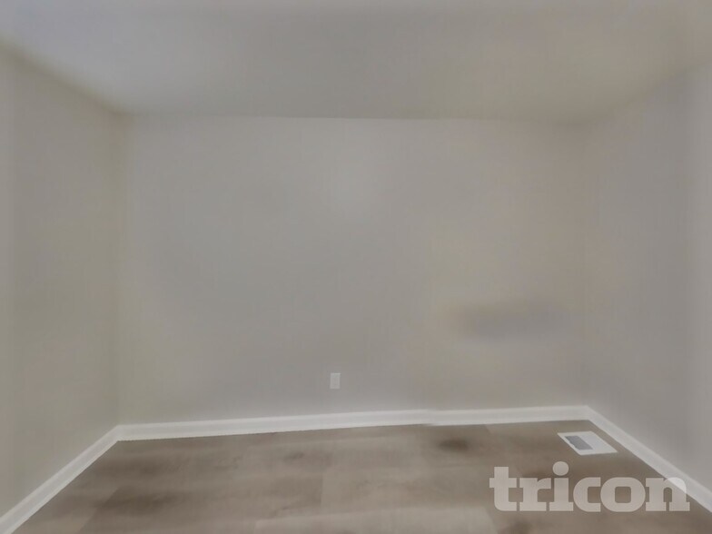 Building Photo - 18947 112th Ave Ct E