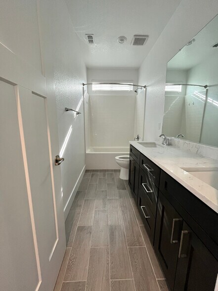 Building Photo - 4081 Gunnar Dr