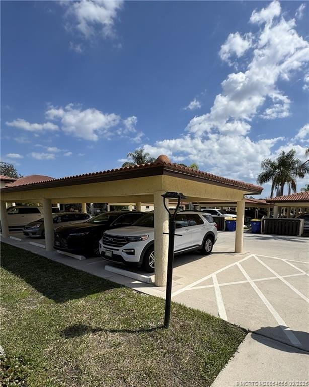 Building Photo - 811 SW South River Dr