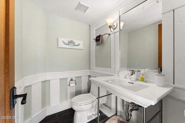 Building Photo - 3209 Swordfish Dr