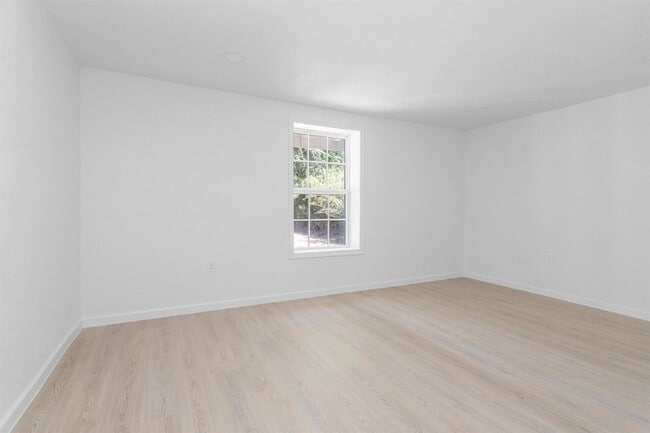 Building Photo - 16016 Green Manor Dr