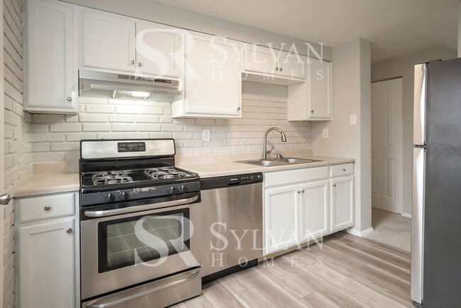 Building Photo - Living where You Love is Good for your Heart!