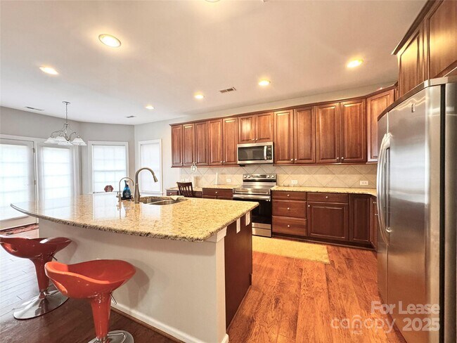 Building Photo - 11028 Huntington Meadow Ln