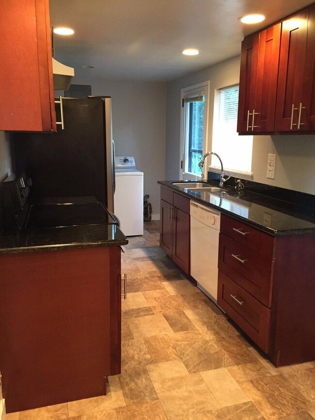 Building Photo - 6833 25th Ave NE