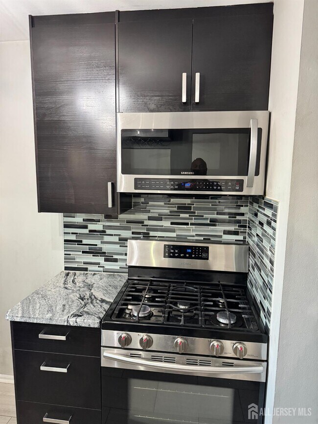 Building Photo - 6501 Ave C