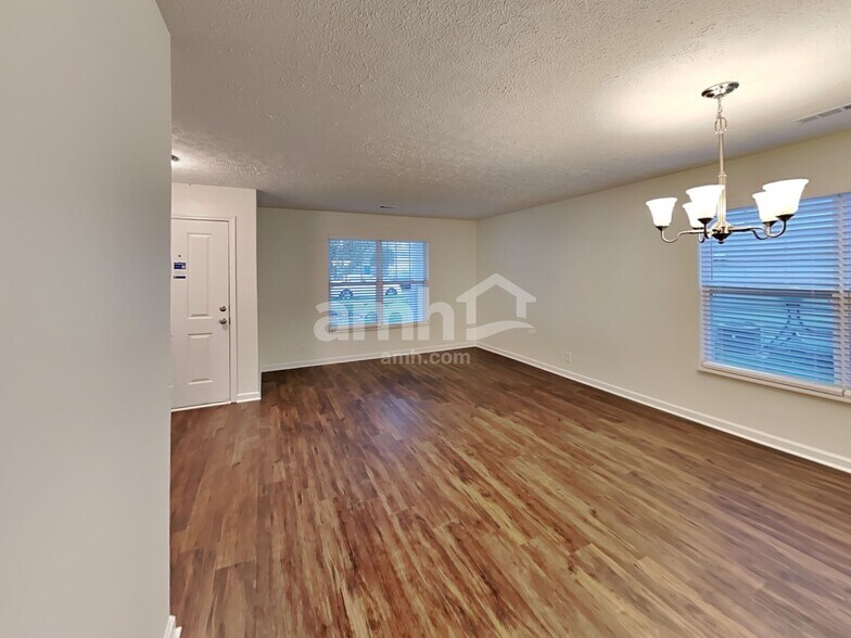 Building Photo - 3501 Chandler Cove Way