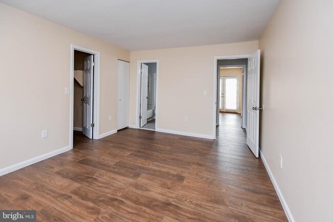 Building Photo - 7316 Cipriano Springs Dr