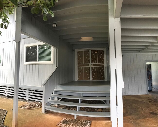 Building Photo - Spacious 5 Bedroom, 2 Bath, 2 Car Carport,...