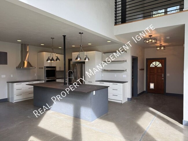 Building Photo - 19354 Kiowa Rd